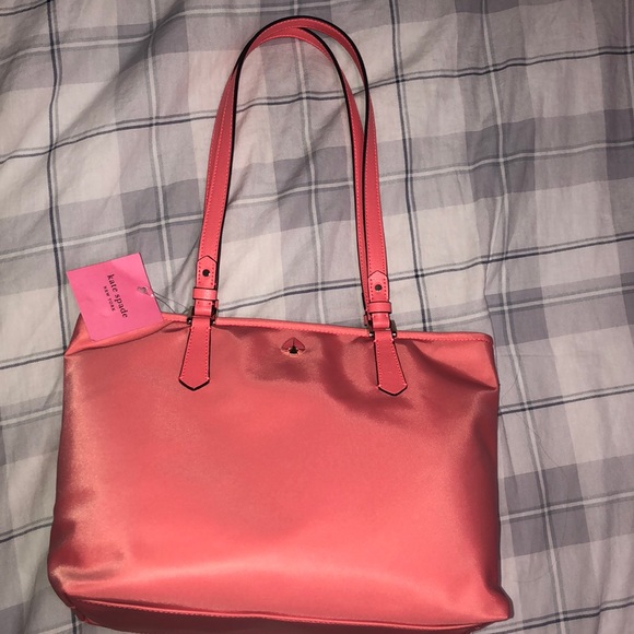 Kate Spade ♠️ - Picture 6 of 9